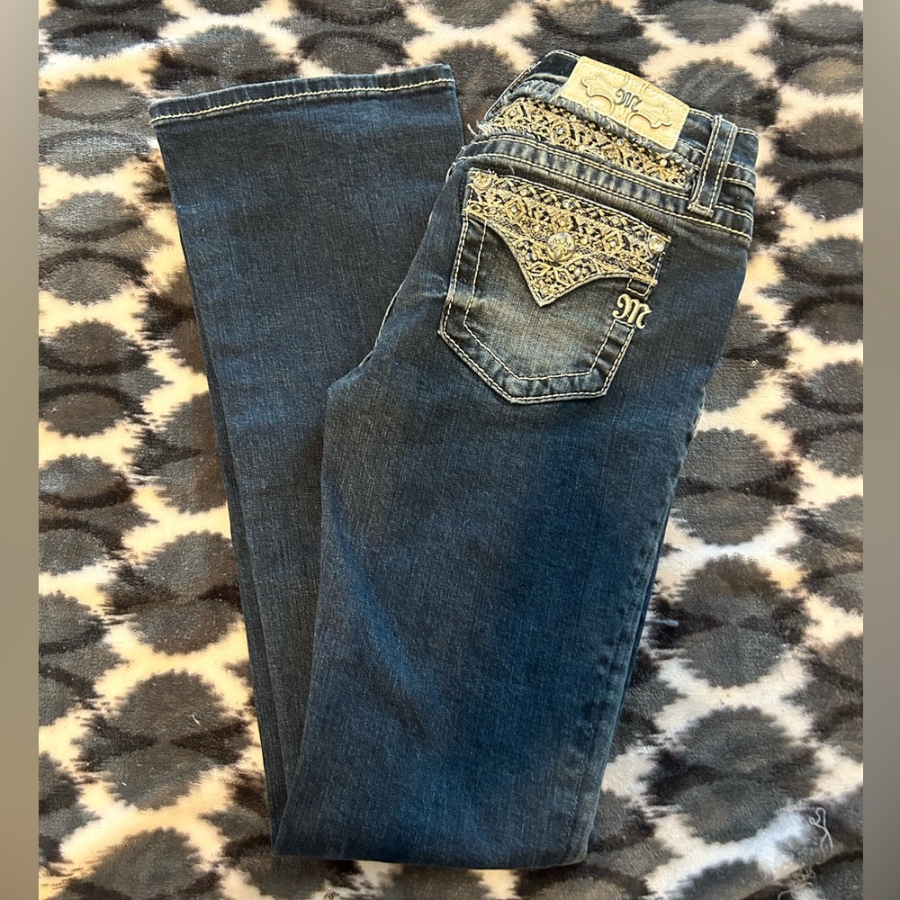 Women’s Miss Me jeans